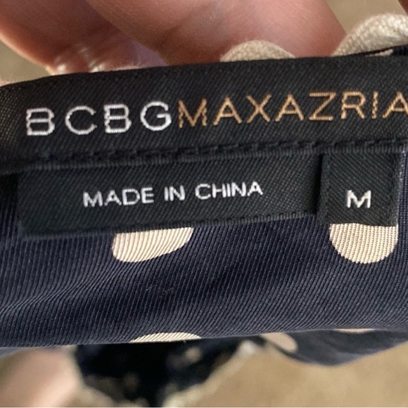 Bcbsmaxazria silk top size M new condition - Picture 4 of 4